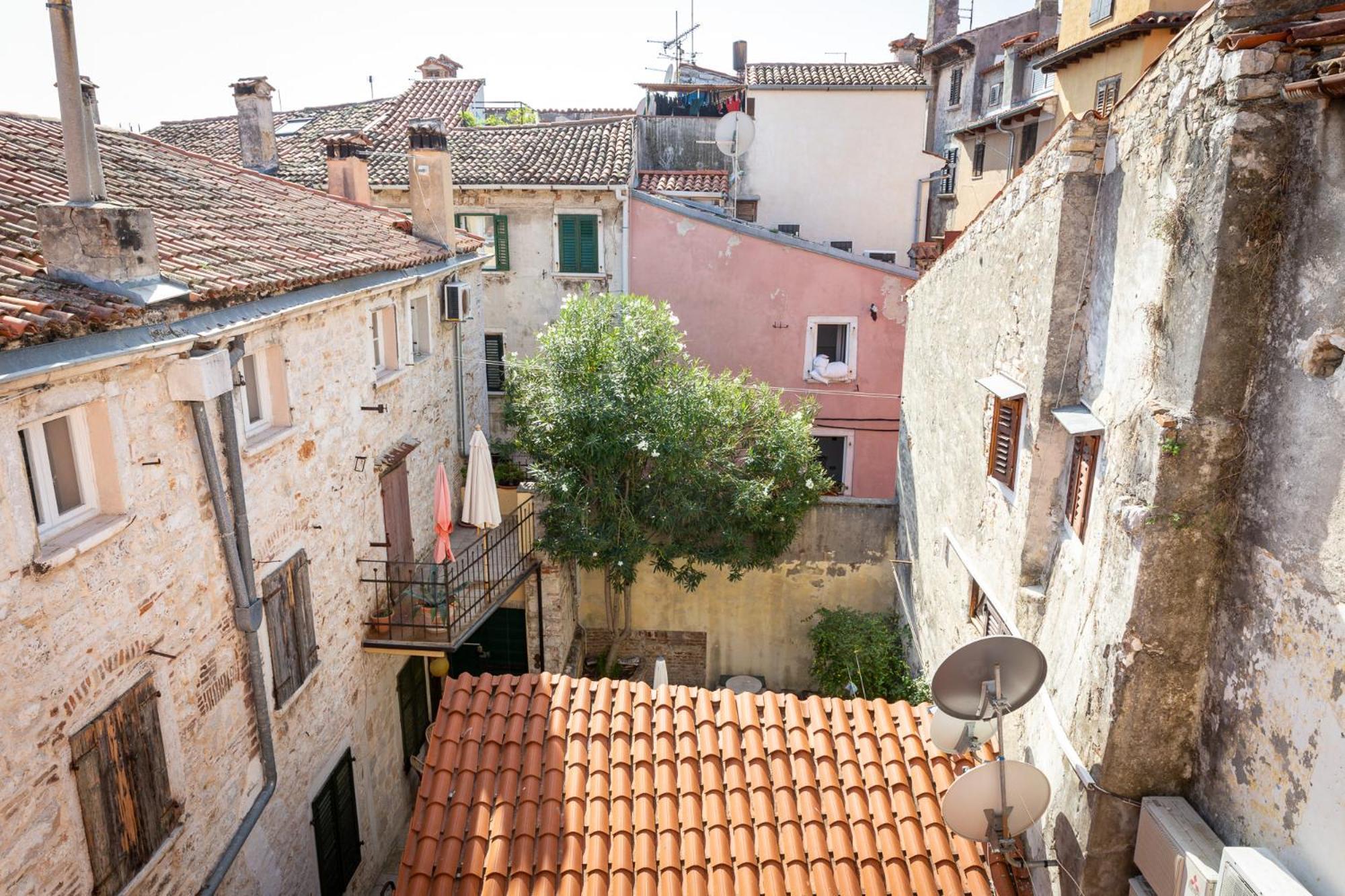 Rubini - Modern Apartment In The Heart Of Old Rovinj Luaran gambar